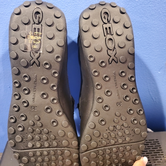 Geox Slip On Shoes - Picture 5 of 7